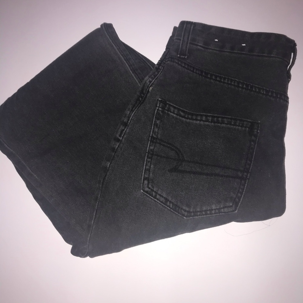 american eagle mom jeans